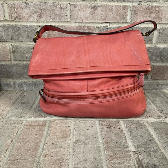 Fossil Pink Hobo Bag with Curved Top Design - Picture 4 of 16